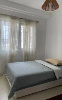 تخت ۱۲۰ در ۲۰۰