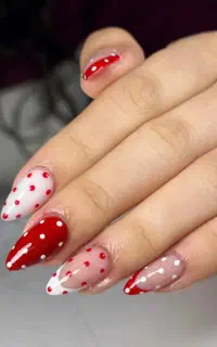 کاشت ناخن بصورت کاملا حرفه با مواد ومتریال لوکس
