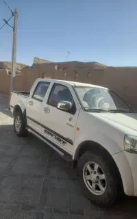 خودرو سواری وانت