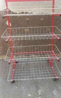 قفسه ، استند چیپس وپفک و...