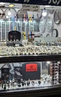 ویترین ریلی مناسب ساعت،بدلیجات ،موبایل و..