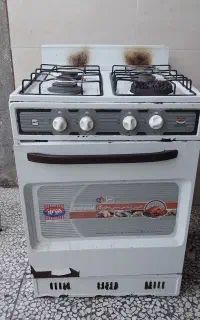 اجاق‌گاز ، بخاری ، سینک‌وکابینت‌بالای‌سینک ،پنکه