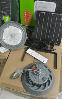 پروژکتور خورشیدی ۱۰۰وات