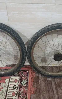 یک جفت لاستیک کامل وسالم دوچرخه ۲۰