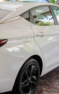 کی ام سی j7