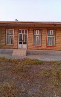 خونه ویلایی شناژ قائم 670متر دونبش کنار خیابان