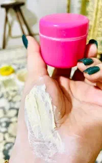کرم اماراتی صورت و بدن حراج