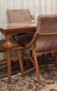 میز ناهار خوری ۴ نفره