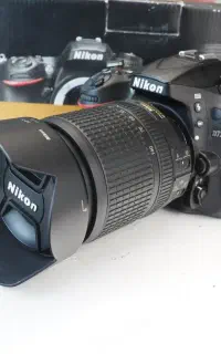 دوربین نیکون nikon d7200 لنز ۱۸ ۱۴۰