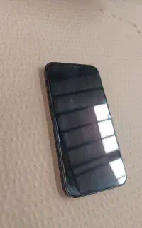 گوشی آیفون 12 نرمال مشکی