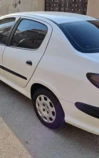 ۲۰۶ صندوقدار sd V8