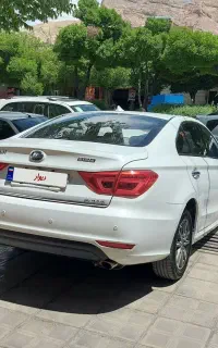 لیفان ۸۲۰ بی نظیر به همراه معاوضه در شهرضا