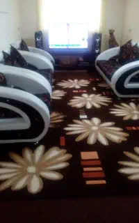 2عددفرش 9 متری در حد نو