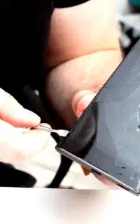 تعمیرات تخصصی  تعویض تاچ و ال‌سی‌دی با فاکتور رسمی
