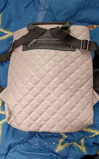 کیف کوله خرسی رنگ یاسی کمرنگ کاملاً نو سایز ۳۵در۴۳