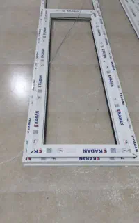 ساخت و نصب درب و پنجره یوپی وی سی