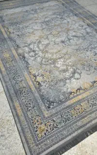 فرش کاشان دو گنبدان