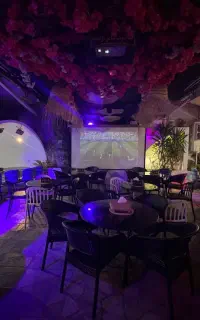 نیازمند پیک موتوری دو شیفت