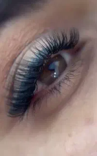 تخفیف اکستنشن مژه فقط ۳۵۰ همراه با اموزش