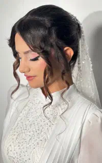 تخفیف خدمات میکاپ شنیون ، کراتین و موخوره گیری