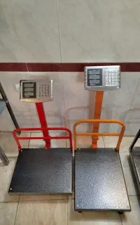 ترازو باسکول ۳۰۰ کیلوگرم ۴۰×۵۰ ضخیم