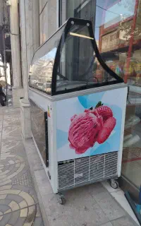 یخچال بستنی در حد صفر
