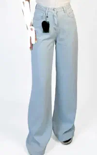 پوشاک زنانه
