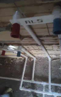 تاسیسات ساختمان (لوله کشی آب و فاضلاب و برق )