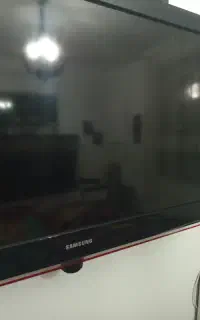 تلویزیون ال سی دی ۳۶سالم و درحد نو