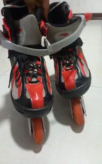 کفش اسکیت