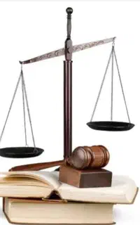 وکیل پایه یک دادگستری.اصفهان