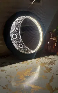 تابلو اینه ماه