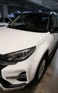 X33 مدل 1400 بدون رنگ در حد صفر