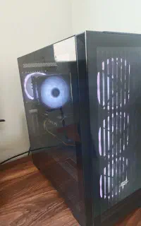 کیس گیمینگ ryzen 7700x ram 32 ddr5 rtx 3050
