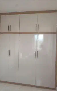 ساخت انواع کابینت آشپزخانه ام دی اف و های گلاس