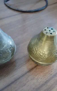 نمک پاش برنجی