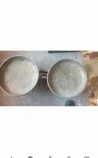 ترازو قدیمی کفه برنجی اسکلت چدن