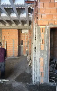 استخدام نگهبان ساختمان در حال ساخت