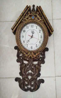 ساعت دیواری