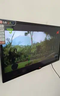 تلوزیون LED برند LG اصلی سایز 32 اینج/بهمراه رسیور