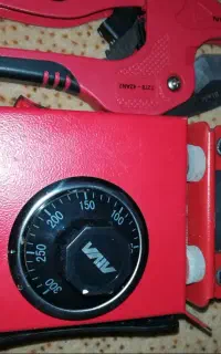 فروش تعدادی ابزار. اره عمود بر و اتو لوله