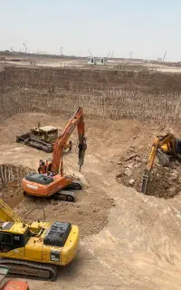 پیمانکار بلدوزر بیل کمپرسی ده چرخ