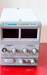 منبع تغذیه
