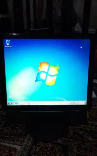 monitor 15-17 ال سی دی مناسب دوربین لکه دار