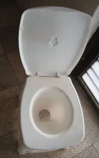 توالت فرنگی درحد نو