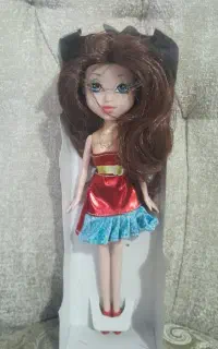تعدادی عروسک