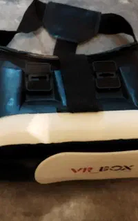 عینک واقعیت مجازی.vr