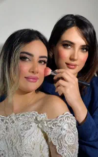 میکاپ و ارایش
