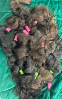 خریدار موی طبیعی سر