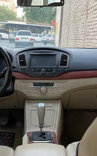ام‌جی 350 مدل 2013، وارداتی، قرمز متالیک